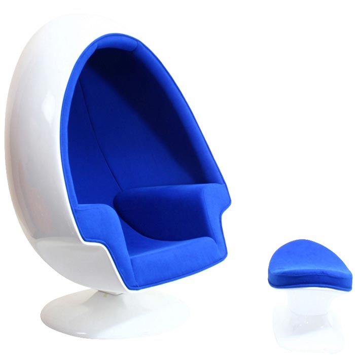 Alpha Sheel Egg Chair bleu et blanc