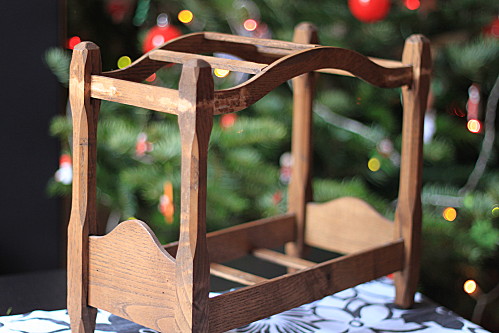 Lit baldaquin en bois