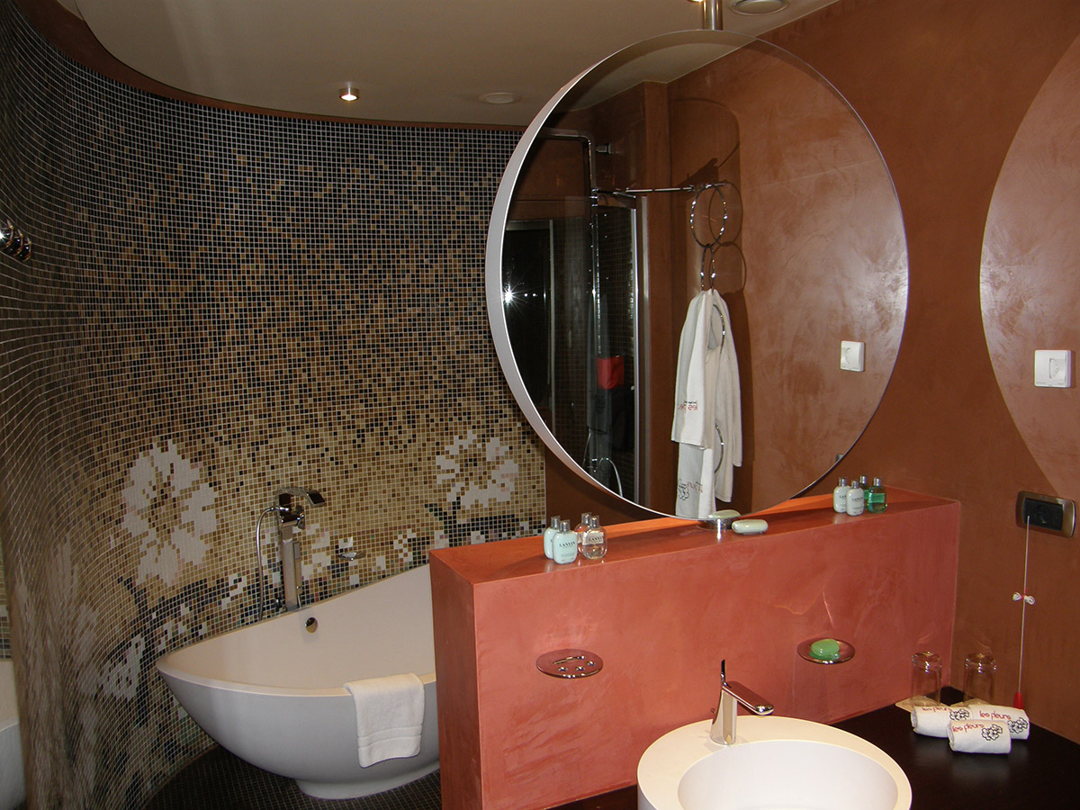 Salle de bains de l'hôtel des fleurs à Sofia